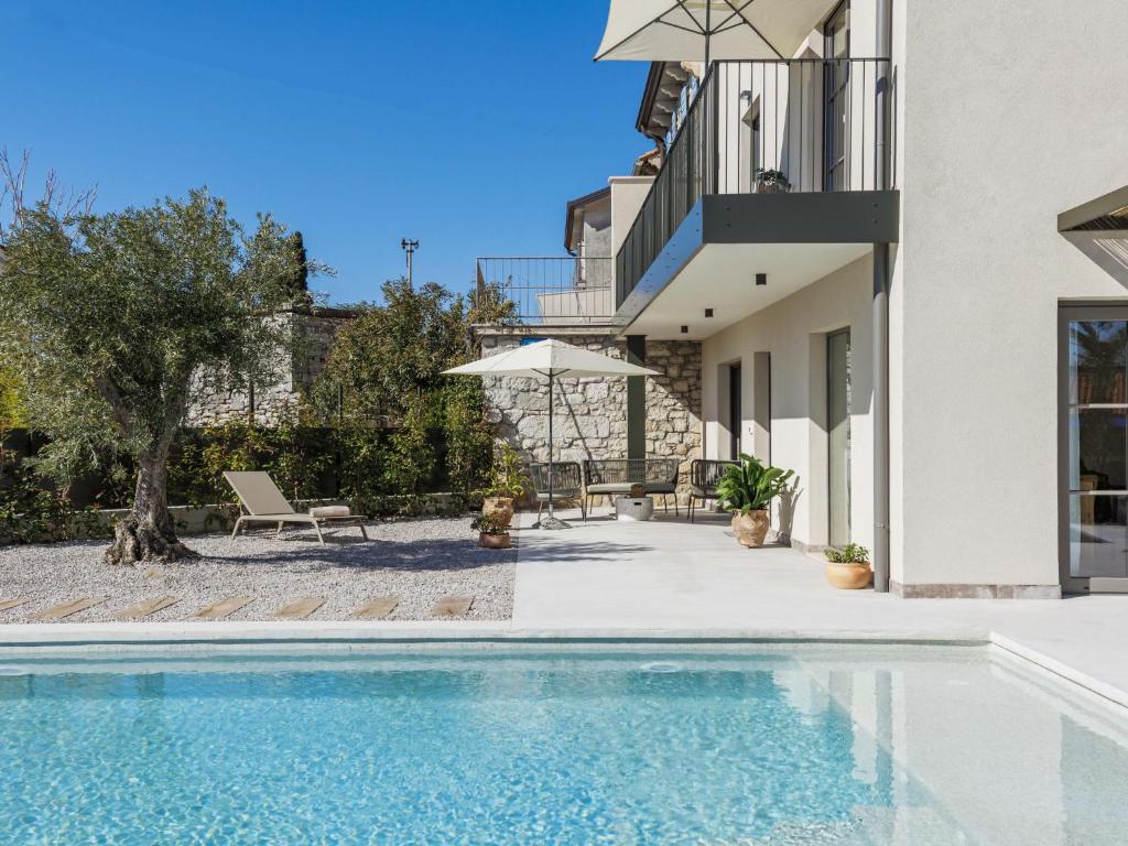 Πισίνα στο ή κοντά στο Holiday Home Casa Minda by Interhome