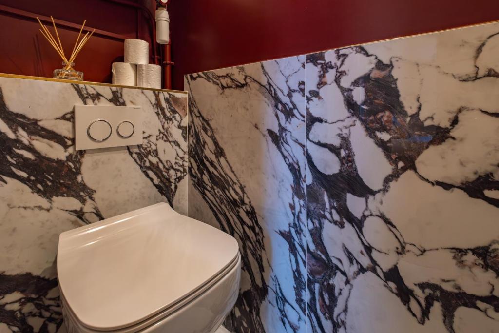 Apt Central Hotel de Ville