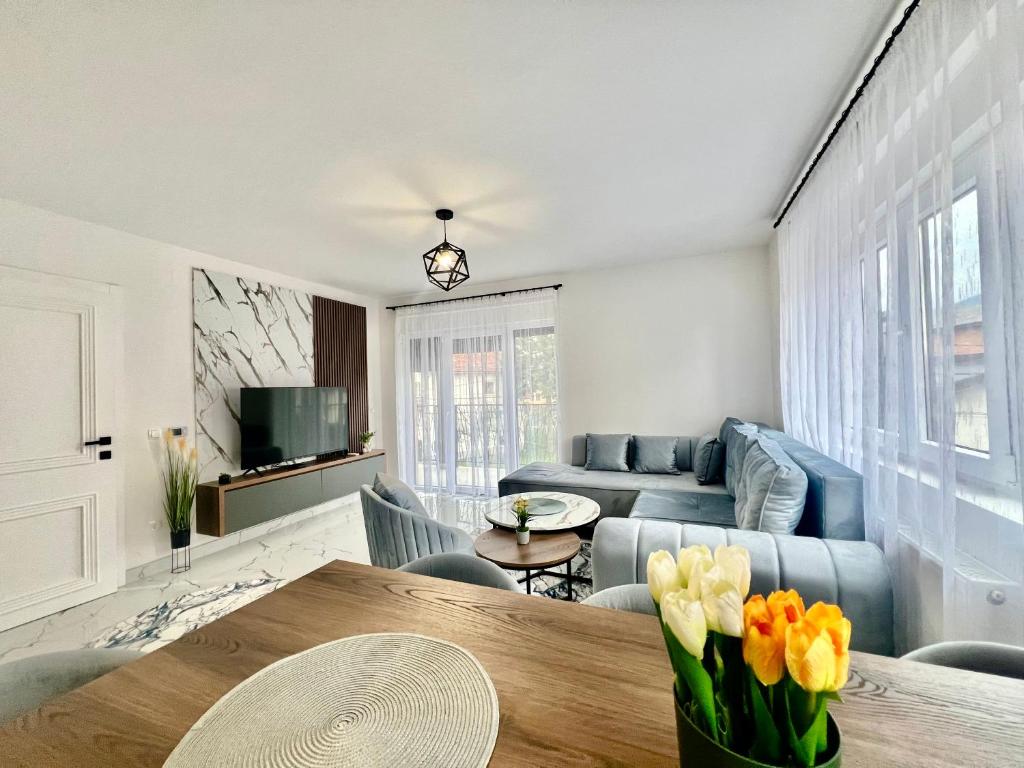 Ilidza Apartments - PEJTON RESIDENCE - Free Parking - Two-Bedroom Deluxe Apartment With Balcony