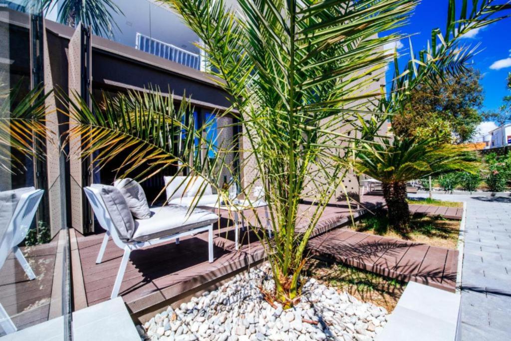 Dedaj Resort - Villa Almaro with Heated Pool - 3