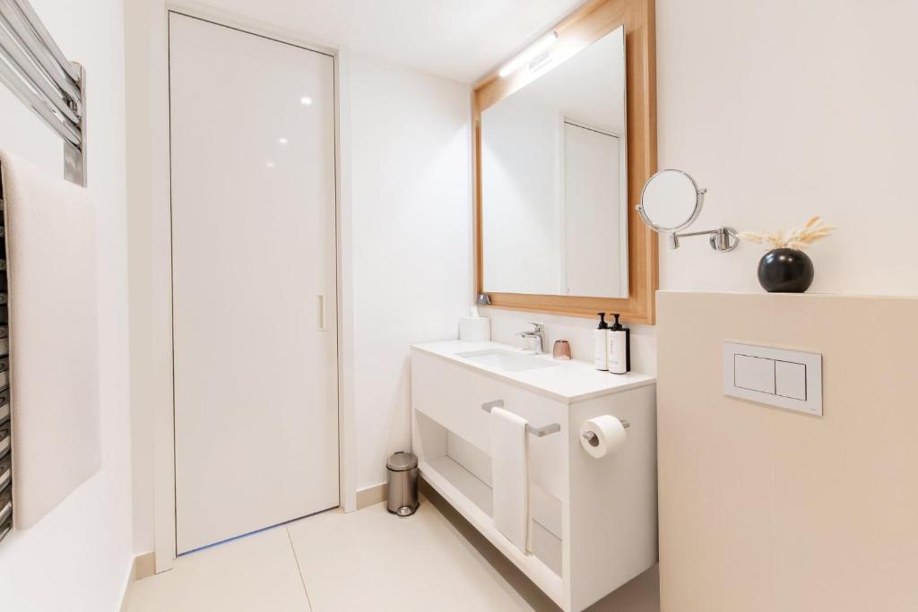 Crowne Plaza Podgorica by IHG - 6