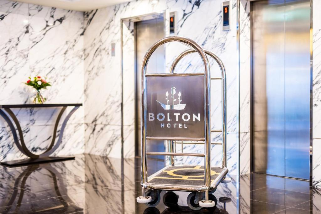 The Residence Suite at Bolton Hotel - Resim 7