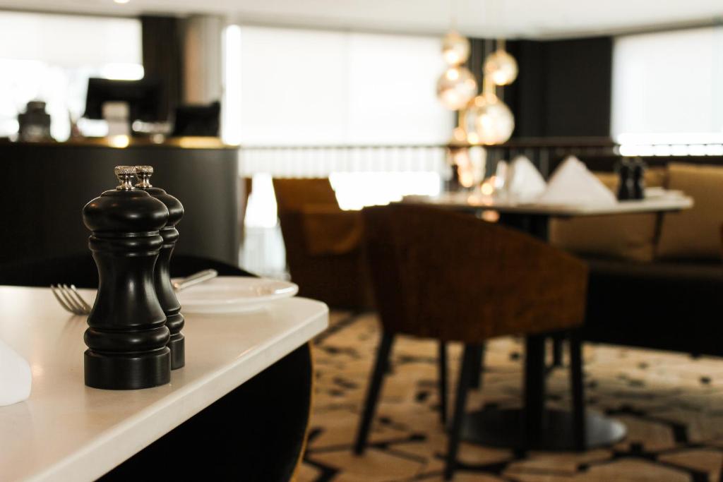 The Residence Suite at Bolton Hotel - Resim 12