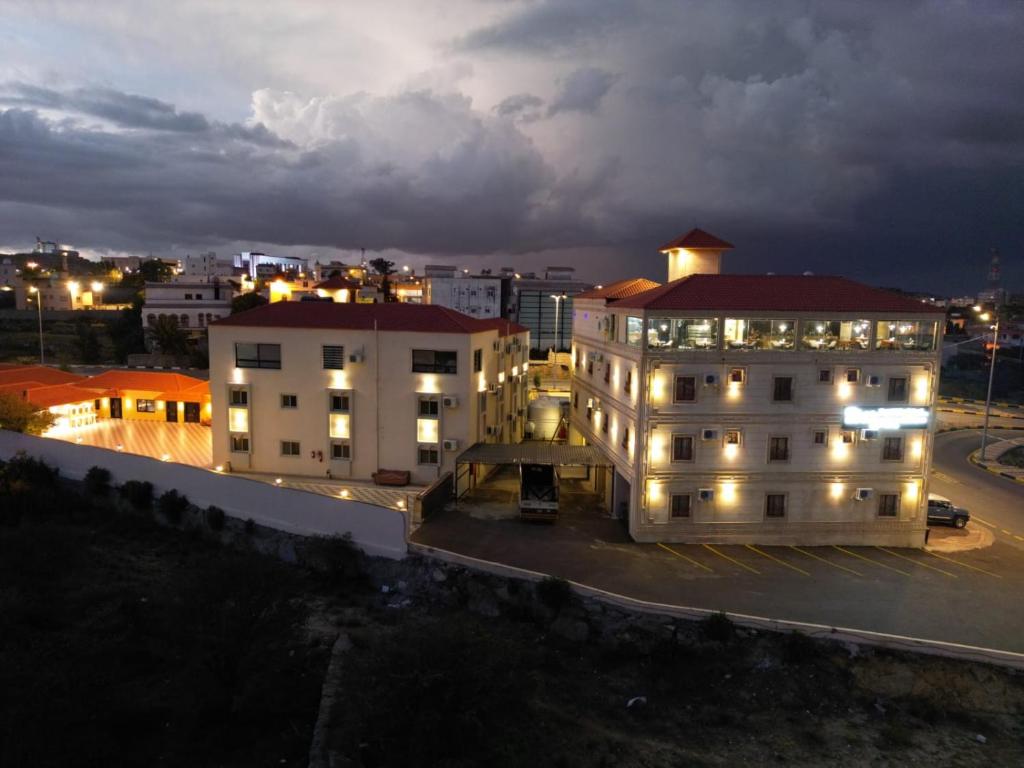 Budova, kde se aparthotel nachází