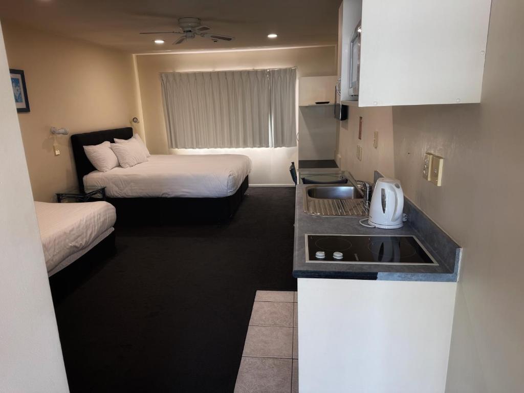 Albany Executive Motor Inn Limited - Resim 12