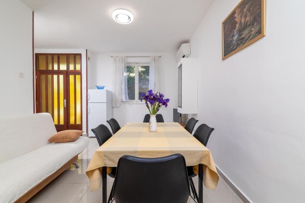 Część wypoczynkowa w obiekcie Apartments with parking spaces Rabac, Labin - 7622