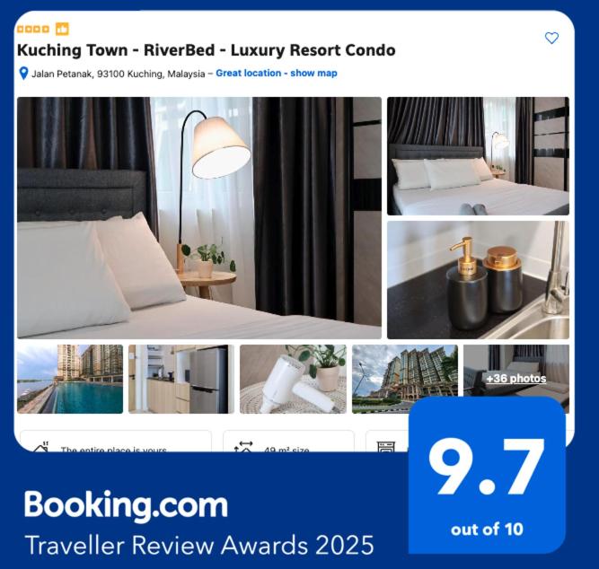 古晋Kuching Town - RiverBed - Luxury Resort Condo的相串的酒店房间照片