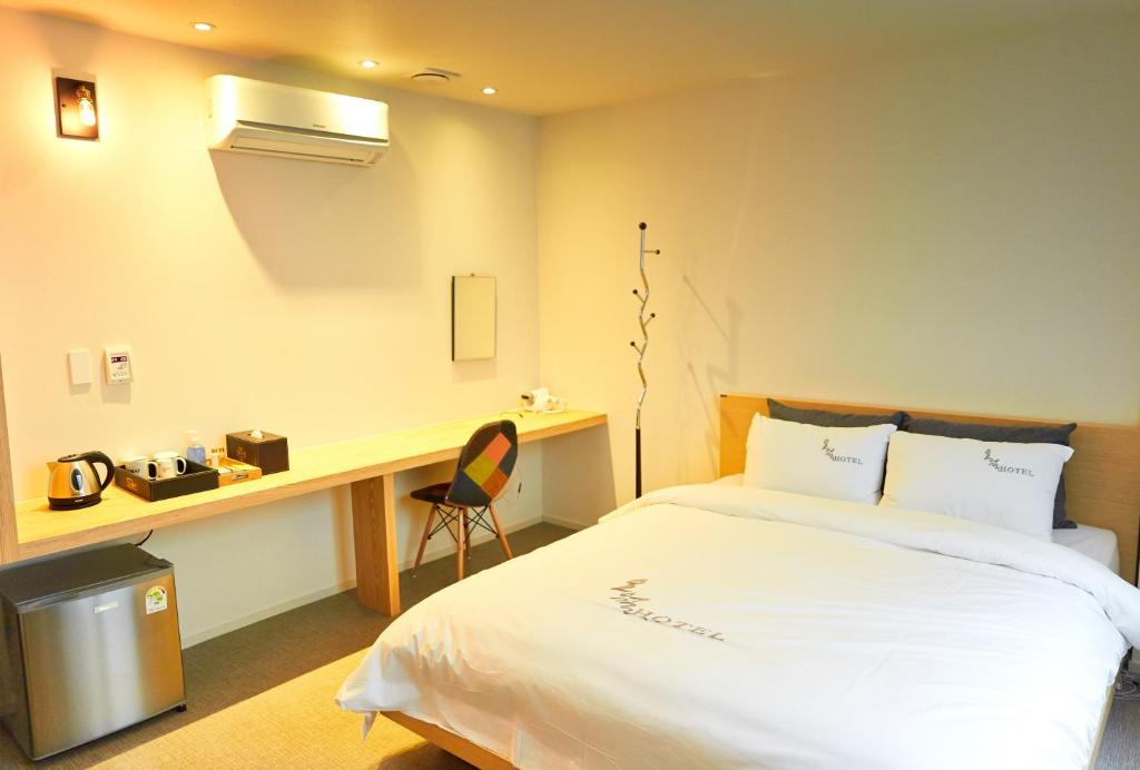Hotel The May - Luxe Tweepersoonskamer