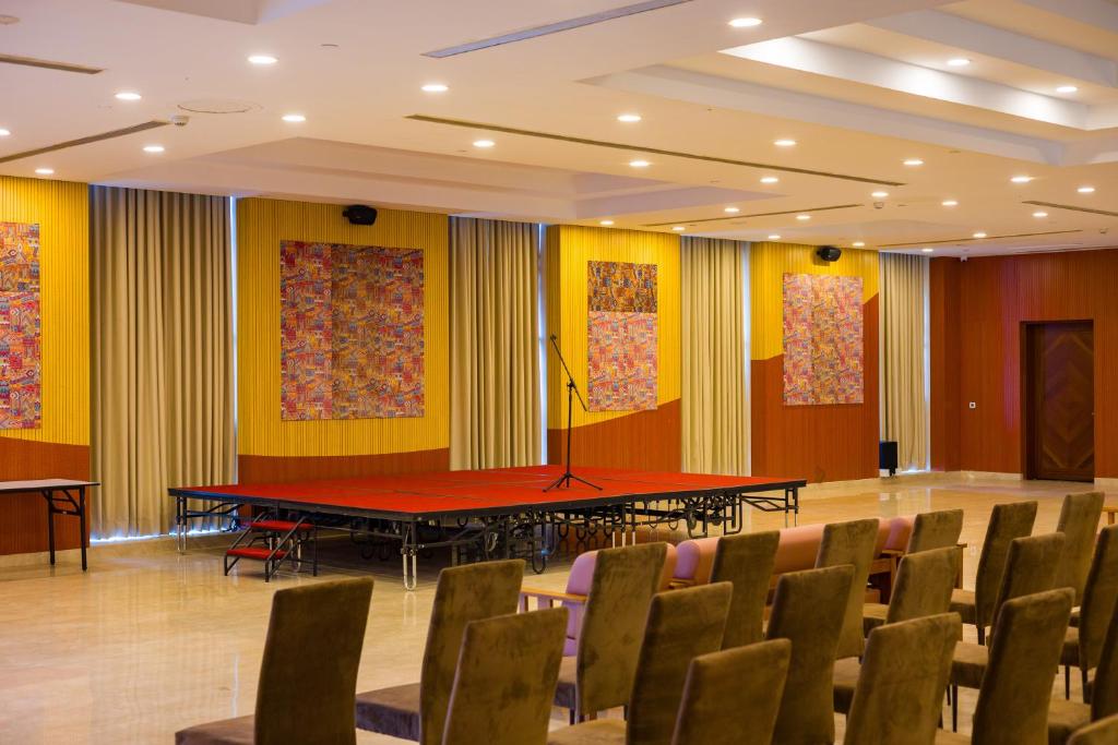 Konferenční prostory v ubytování Eternal Oasis by Alaya Stays, Golf Course Road