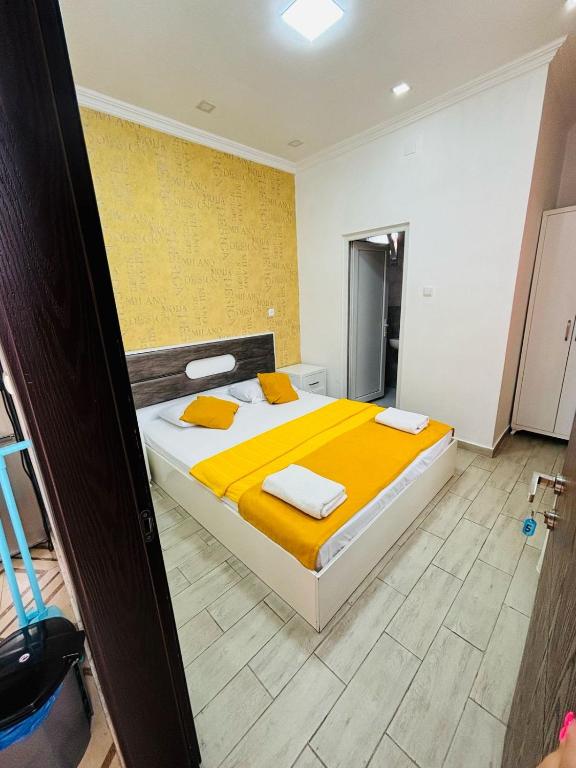 Postel nebo postele na pokoji v ubytování Gegas hotel