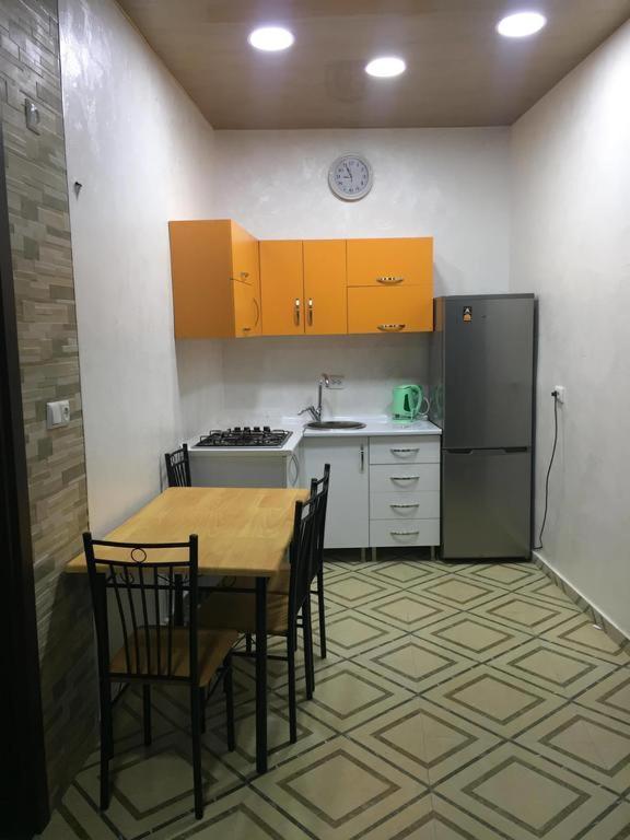 Kuchyň nebo kuchyňský kout v ubytování Gegas hotel