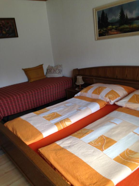 Postel nebo postele na pokoji v ubytování Haus Berchtold