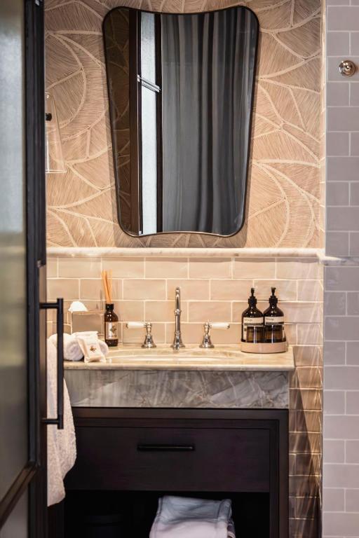 The Grand National Hotel by Saint Peter - Resim 12