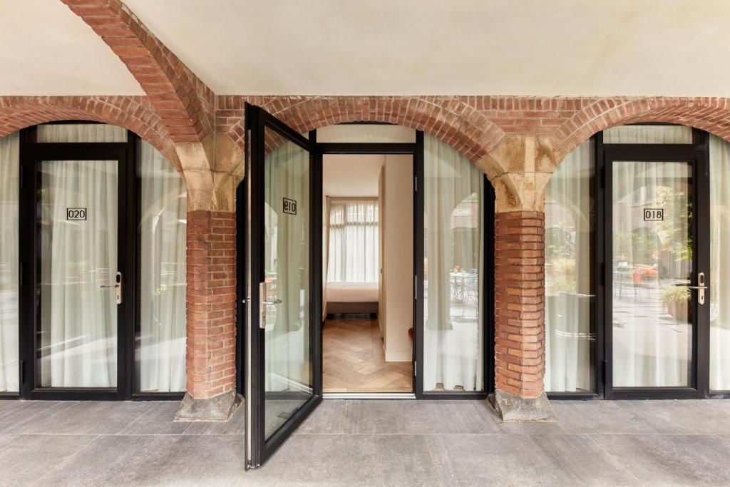 The Anthony - Resim 10