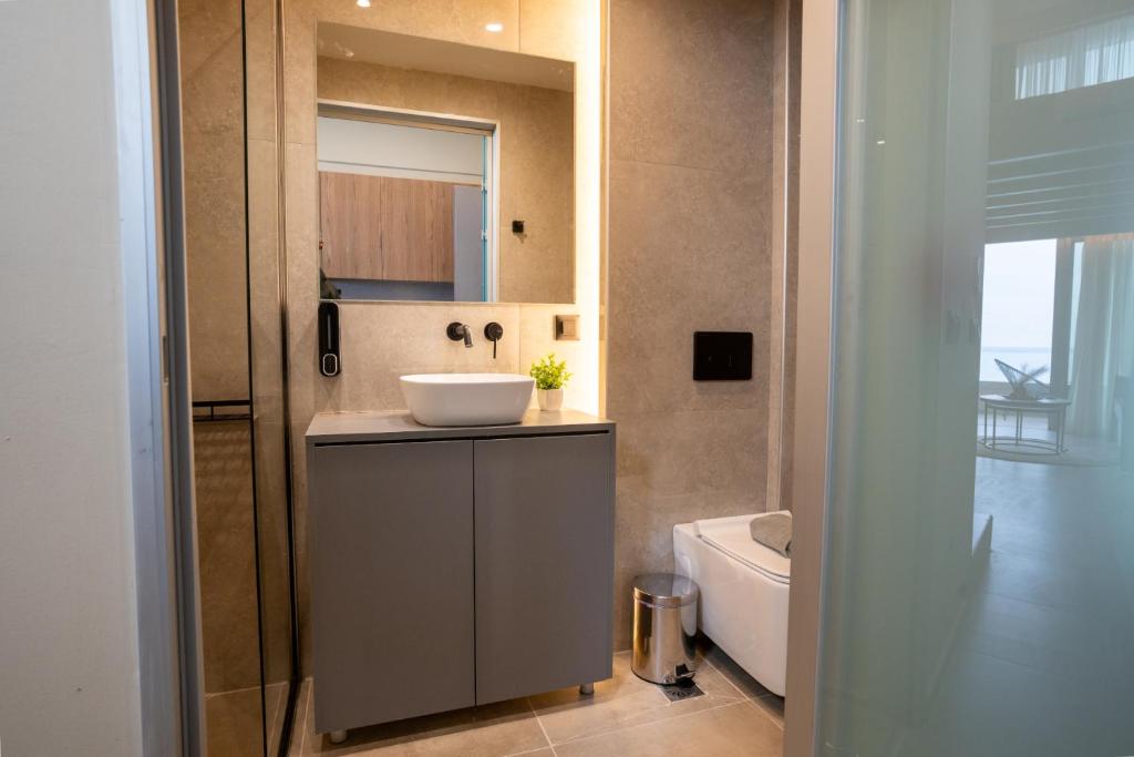 Messinian View - Resim 17