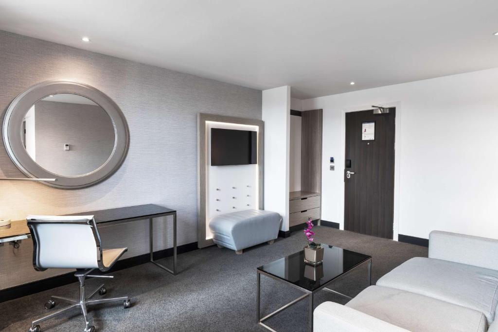 Radisson Blu Hotel, Edinburgh City Centre - Resim 36