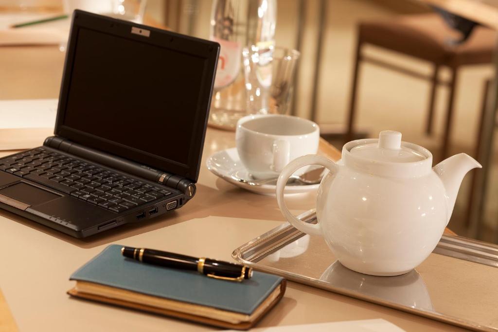 Hôtel De l'Arcade - Resim 30