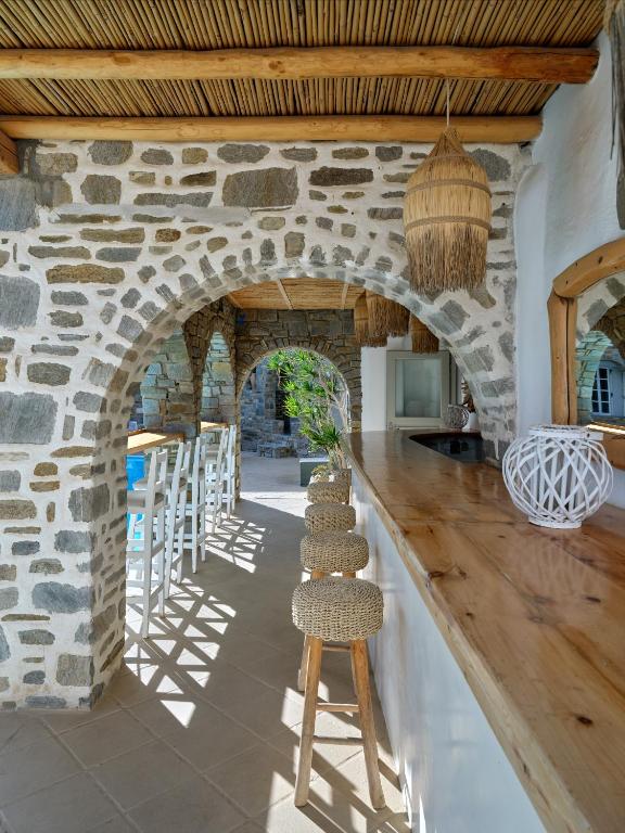 Fotografie z fotogalerie ubytování Zefi Hotel & Suites v destinaci Nausa