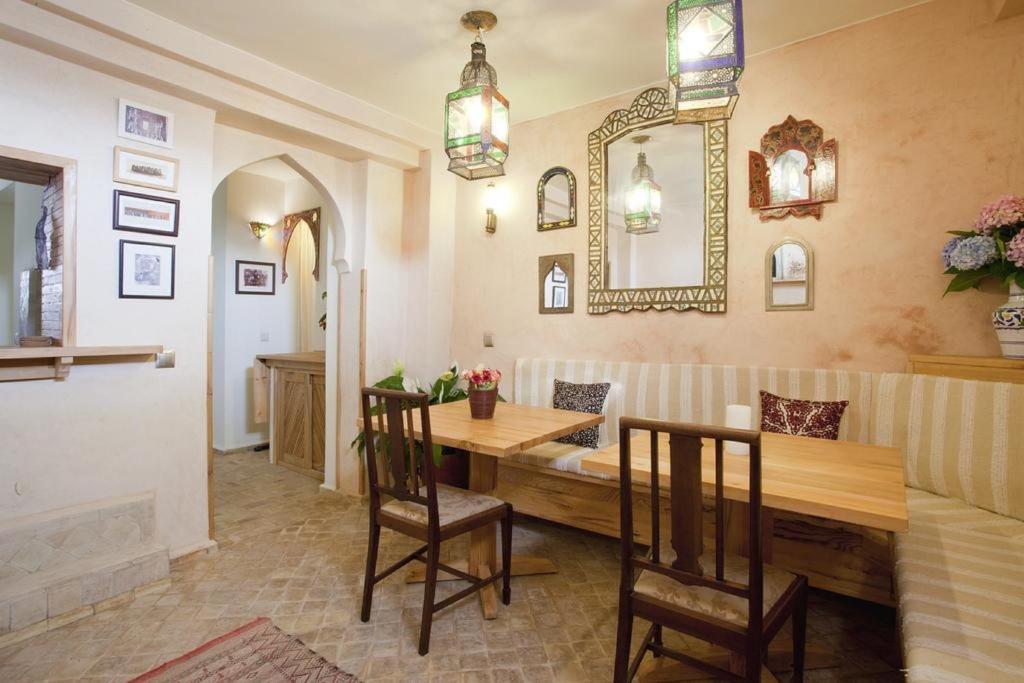 Posezení v ubytování Kasbah Rose