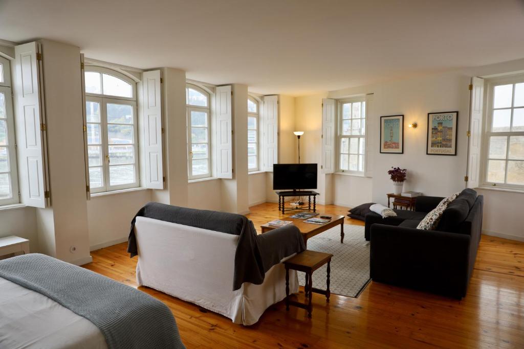 Douro River Studios - 9