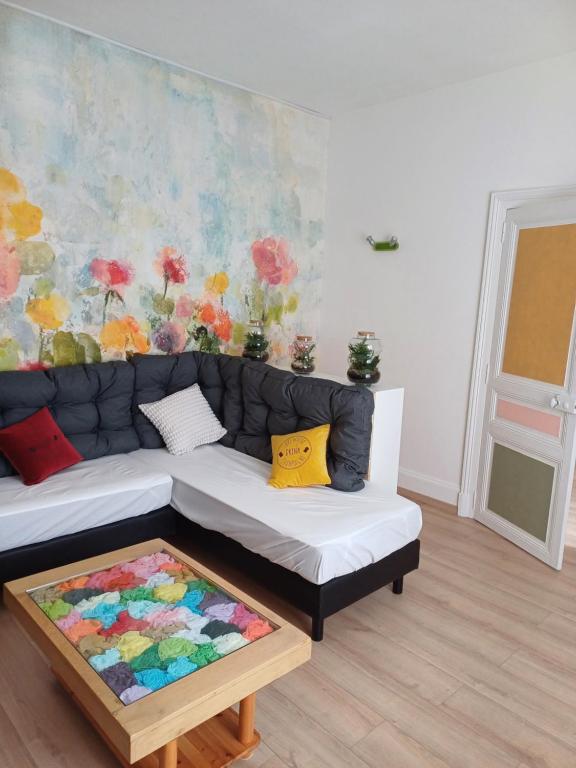 Posezení v ubytování Chambre D'hôtes Les Epicuriens