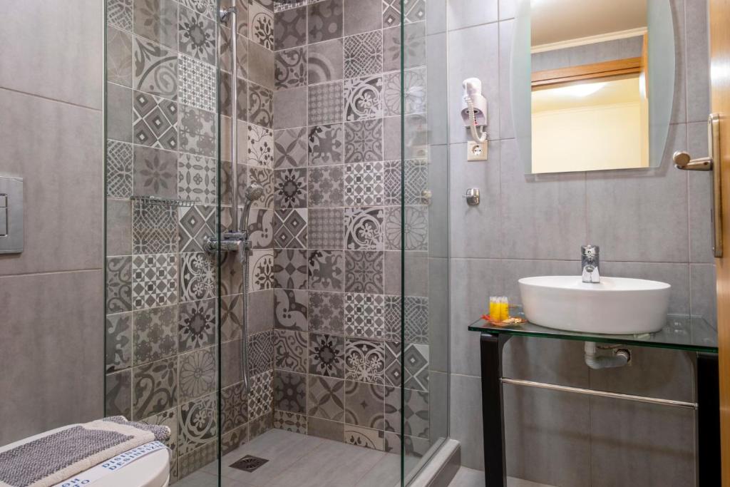 Kúpeľňa v ubytovaní Areti Suites