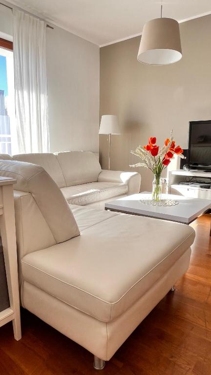 Posteľ alebo postele v izbe v ubytovaní Mercury two-bedroom apartment & parking