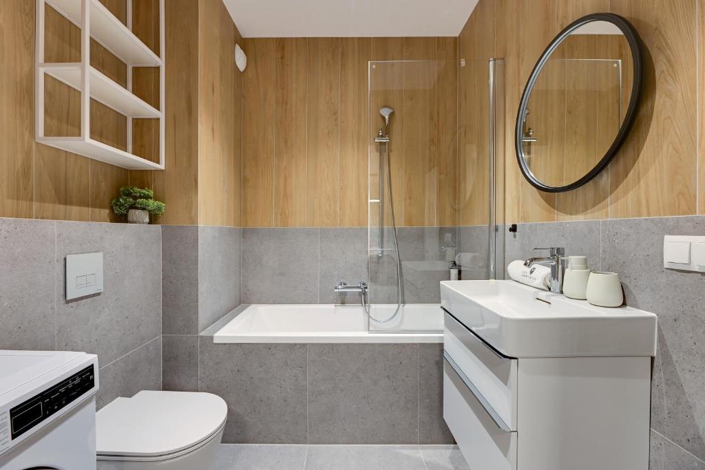 Gdańsk Old Town Scala G Premium Apartments with Parking by Lion Apartments - 3