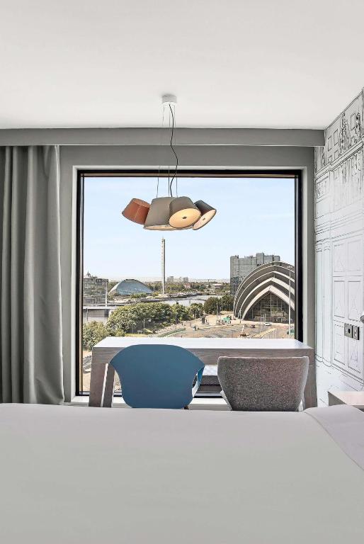 
Superior Room with View
