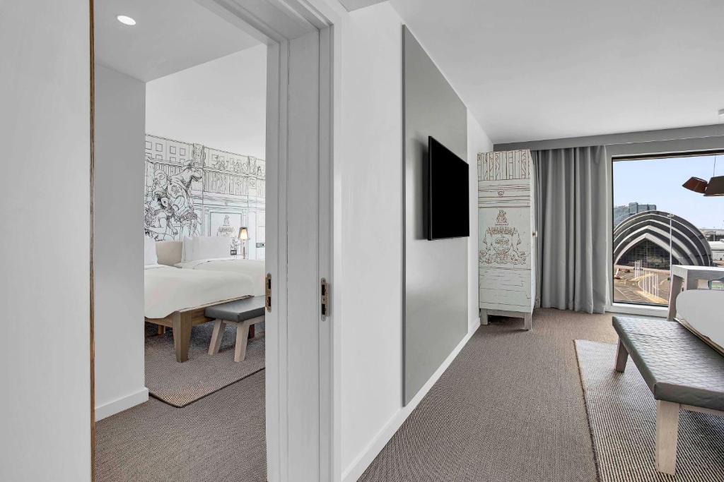 Radisson RED Hotel, Glasgow - Resim 21