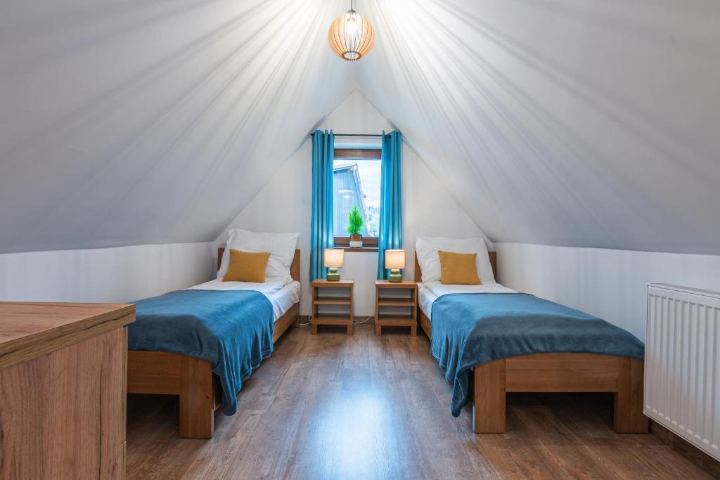 Apartamenty Wisła Krzywa 8, wanna z hydromasażem, basen zewnętrzny - 1