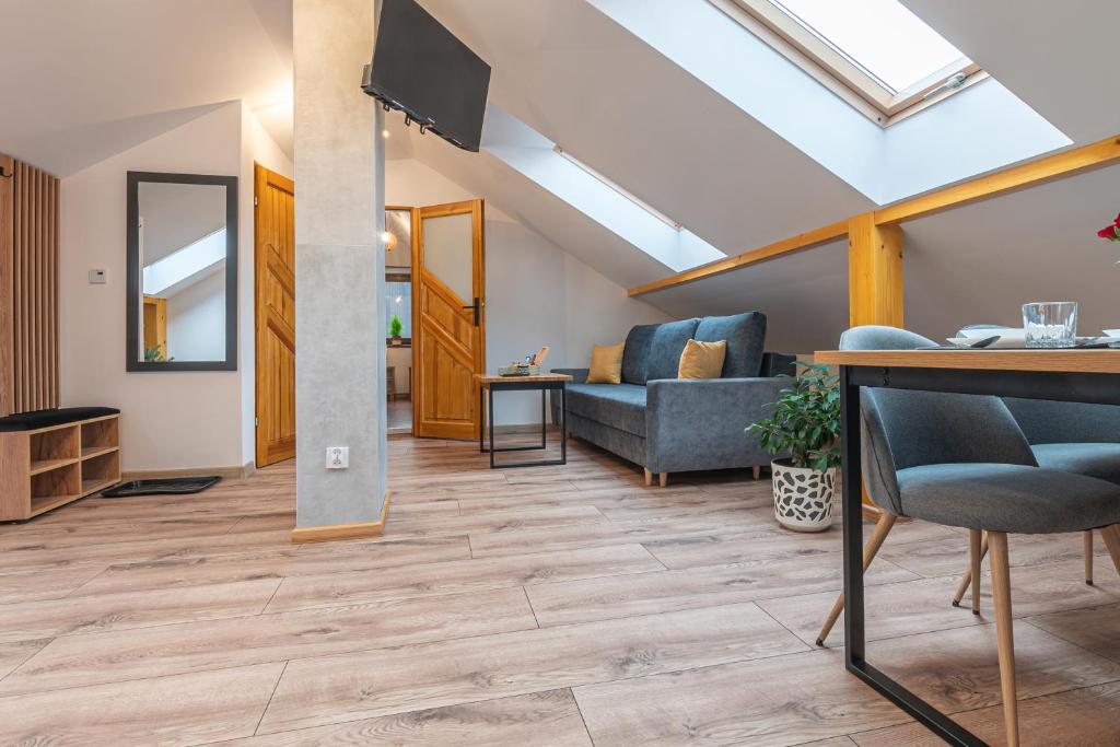 Apartamenty Wisła Krzywa 8, wanna z hydromasażem, basen zewnętrzny - 11