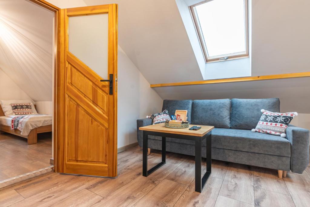 Apartamenty Wisła Krzywa 8, wanna z hydromasażem, basen zewnętrzny - 15