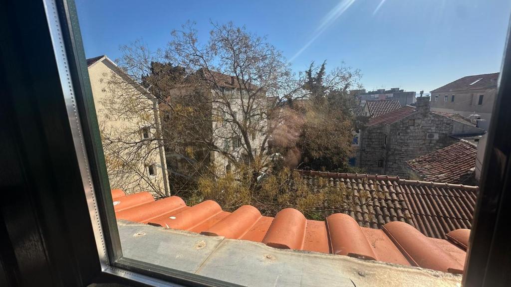Un balcón o terraza en Hostel Split