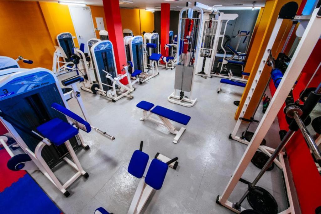 Posilňovňa alebo fitness centrum v ubytovaní Dedaj Resort - Villa Almaro