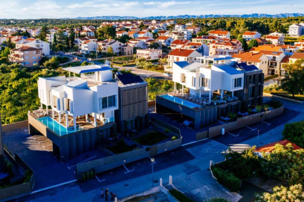 Budova, v ktorej sa apartmán nachádza