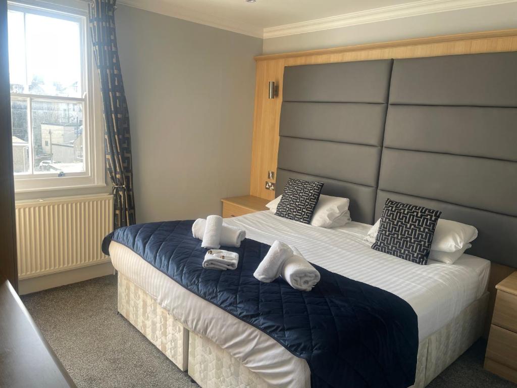 
Standard Double or Twin Room
