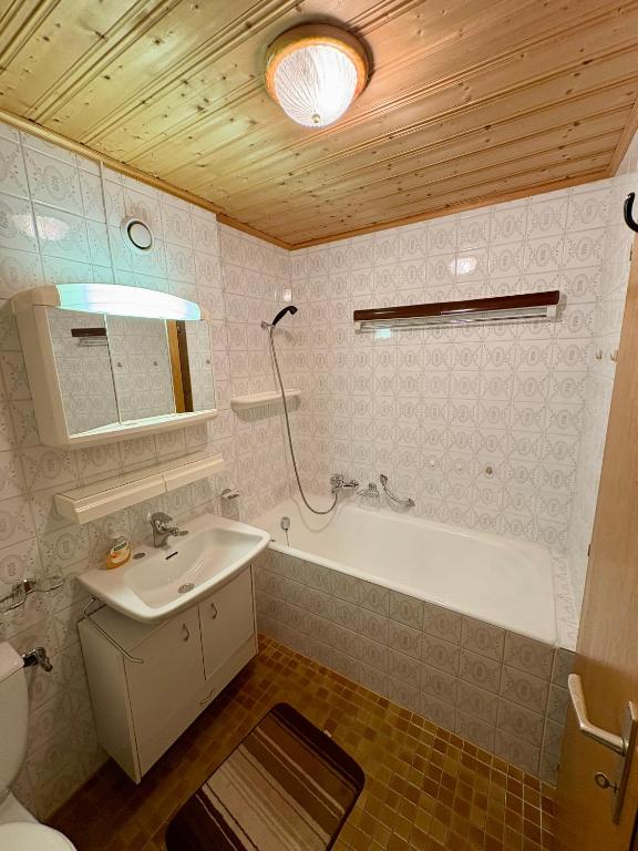 Studio Valaisia 44a - Resim 3