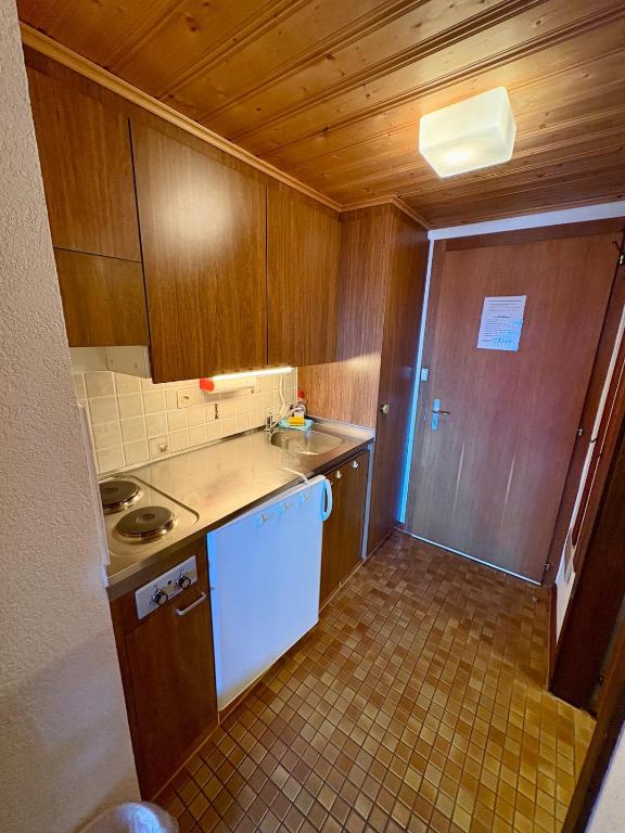 Studio Valaisia 45a - Resim 7