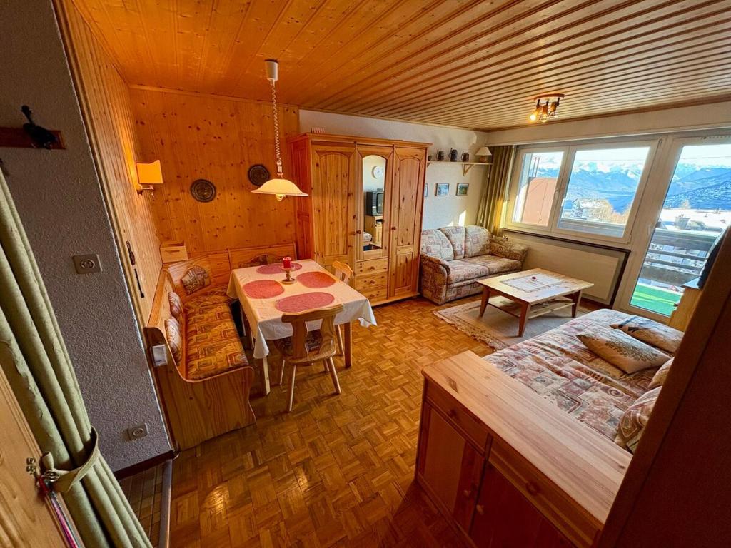 Studio Valaisia 45a - Resim 11