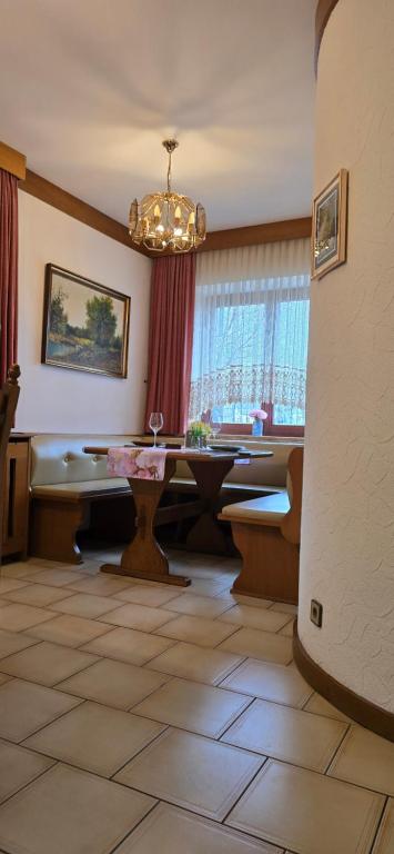 A seating area at Apartment 9181 Feistritz in Rosental ,Klagenfurt