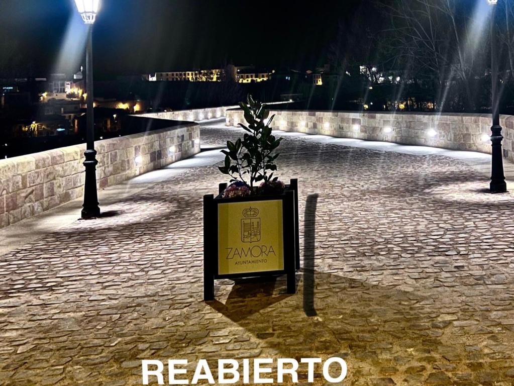 Hotel Puente de Piedra - 8