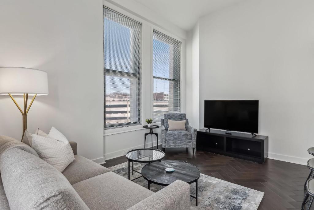 Placemakr Downtown Pittsburgh at The Pennsylvanian - Deluxe Appartement Met 1 Slaapkamer