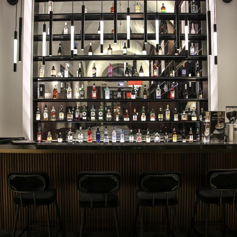 Lounge nebo bar v ubytování Hotel Monte Cenci