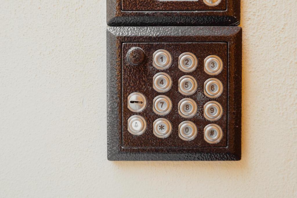 WagnerStays 2BD Suites City Center Residence - Resim 16