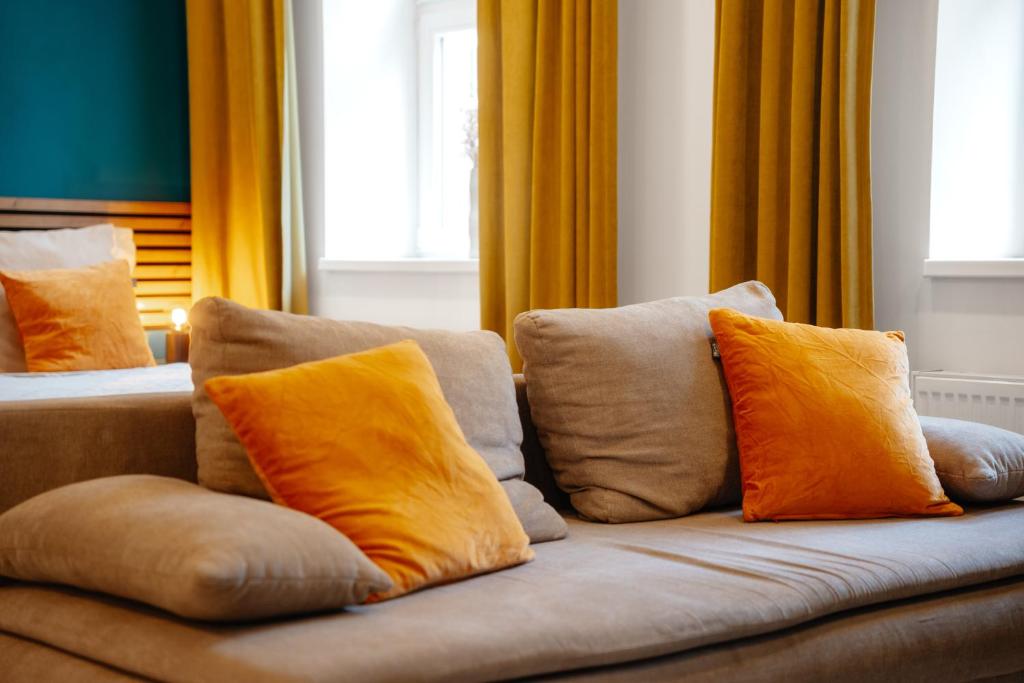 WagnerStays 2BD Suites City Center Residence - Resim 31