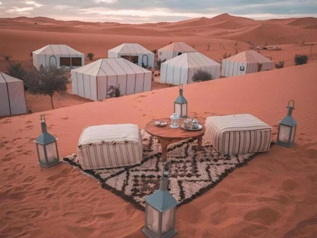 Příroda nedaleko luxury tent