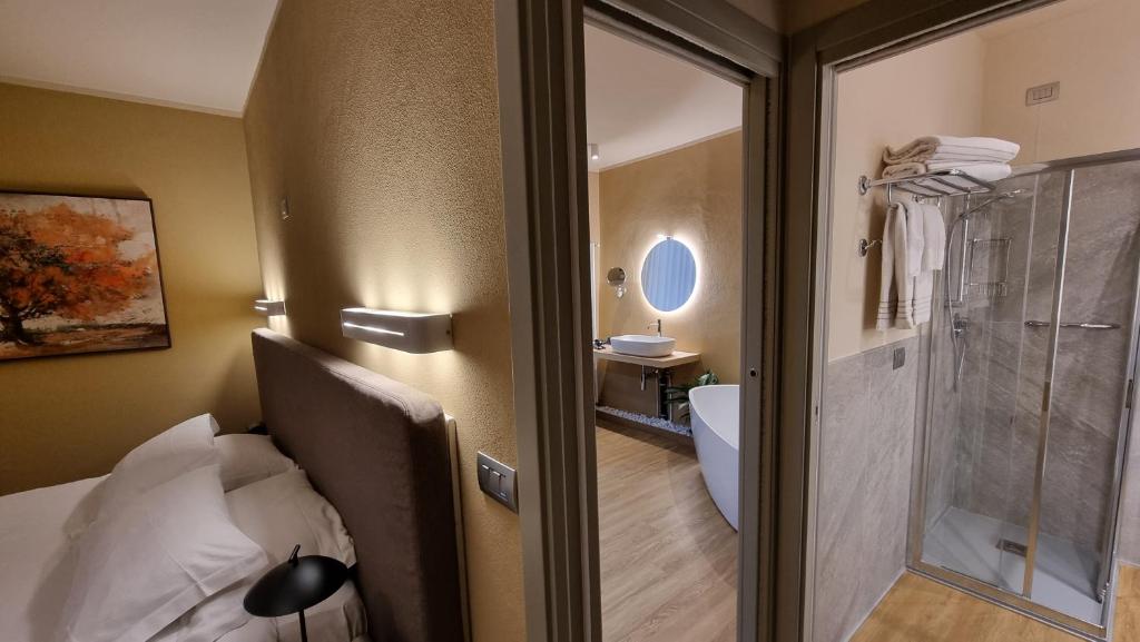 Koupelna v ubytování Albergo Trieste Boves - Ricetto Suite