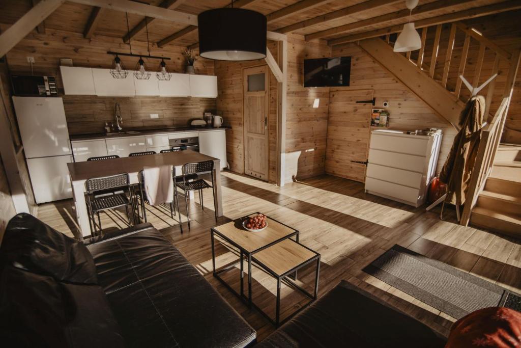 Kuchyň nebo kuchyňský kout v ubytování Osada Krasne - Noclegi Blisko Natury