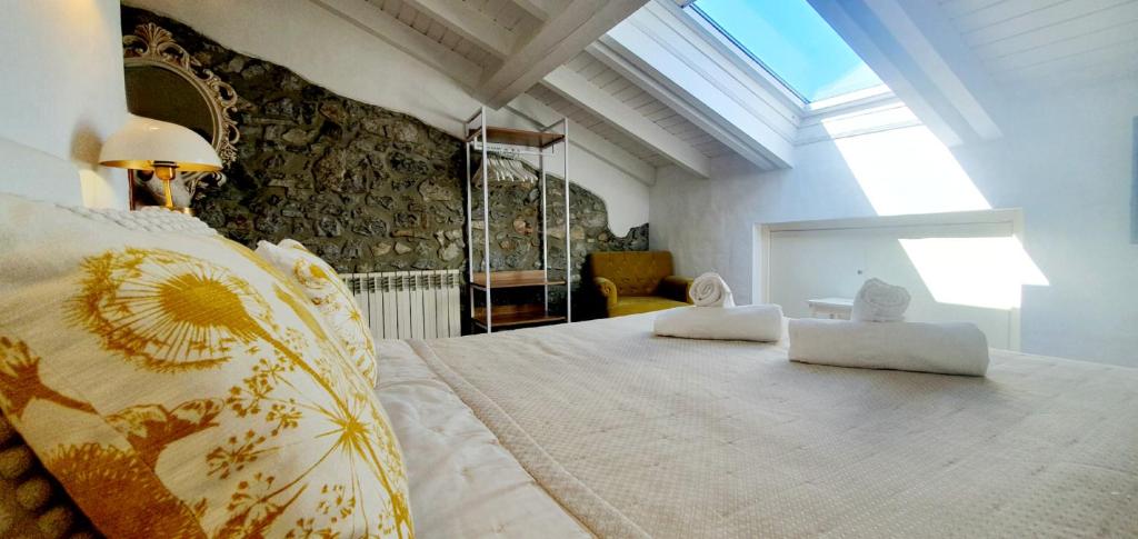 A bed or beds in a room at El Juacu